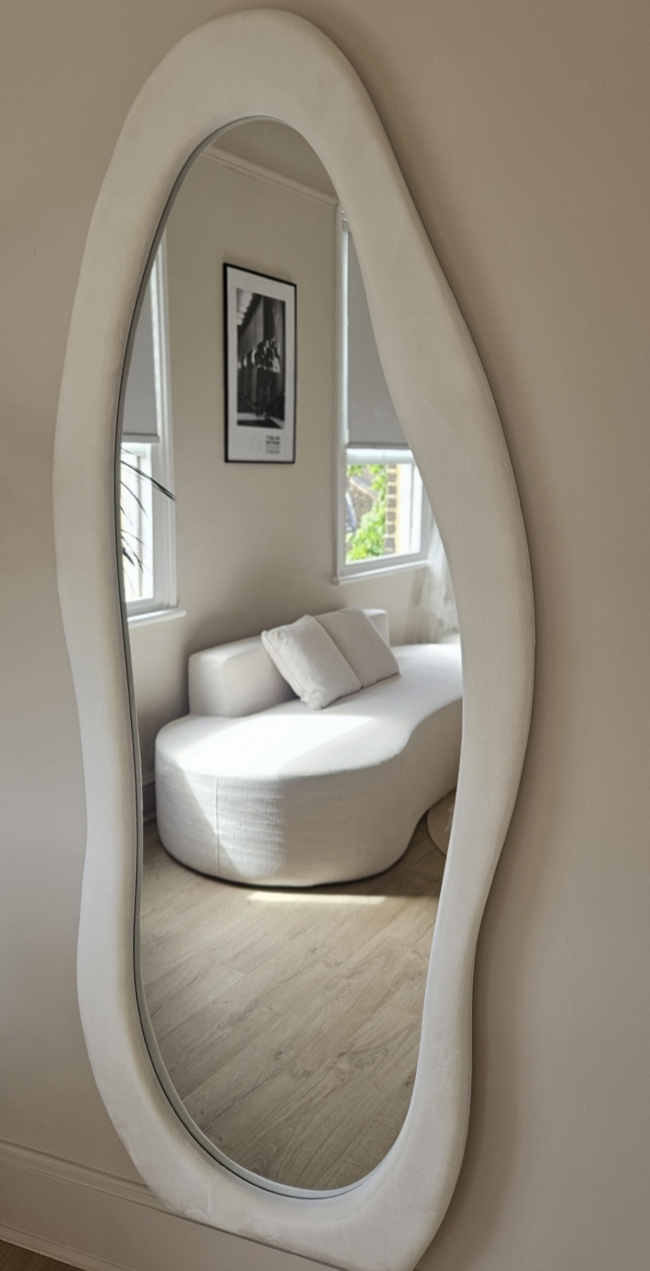 Photo of the showroom interior