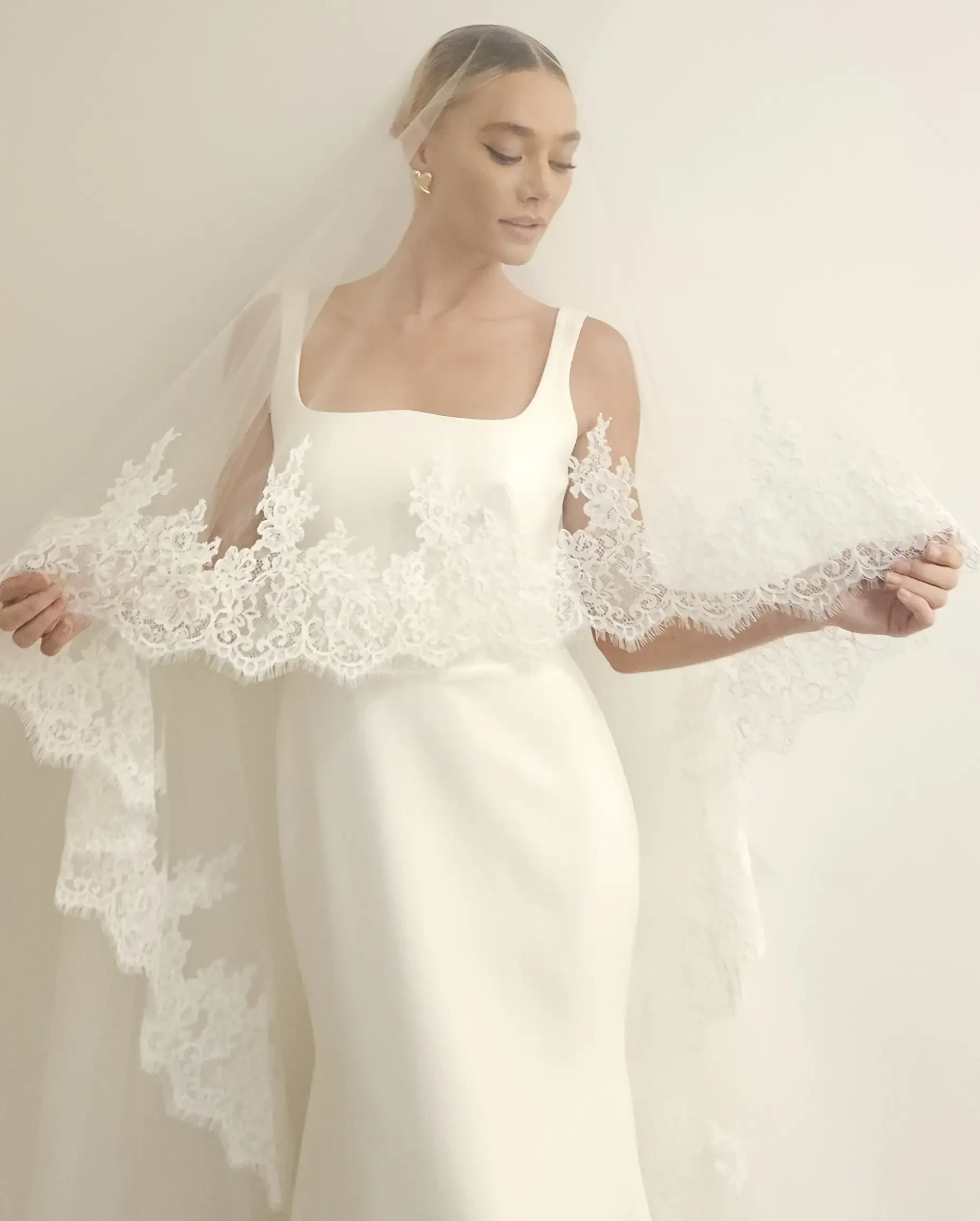 Blackburn Veils